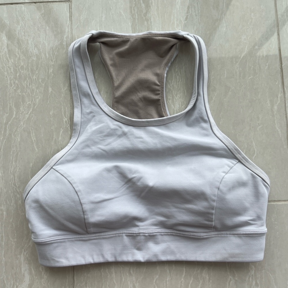 white lululemon sports bra